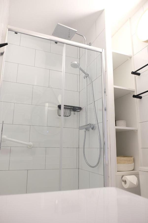 Elegant Appartement Moderne - Cure Et Vacances บาลารุก-เล-บัง ภายนอก รูปภาพ